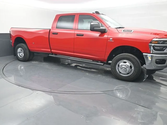 New 2026 Flame Red Clear-Coat Exterior Paint RAM Tradesman image 8