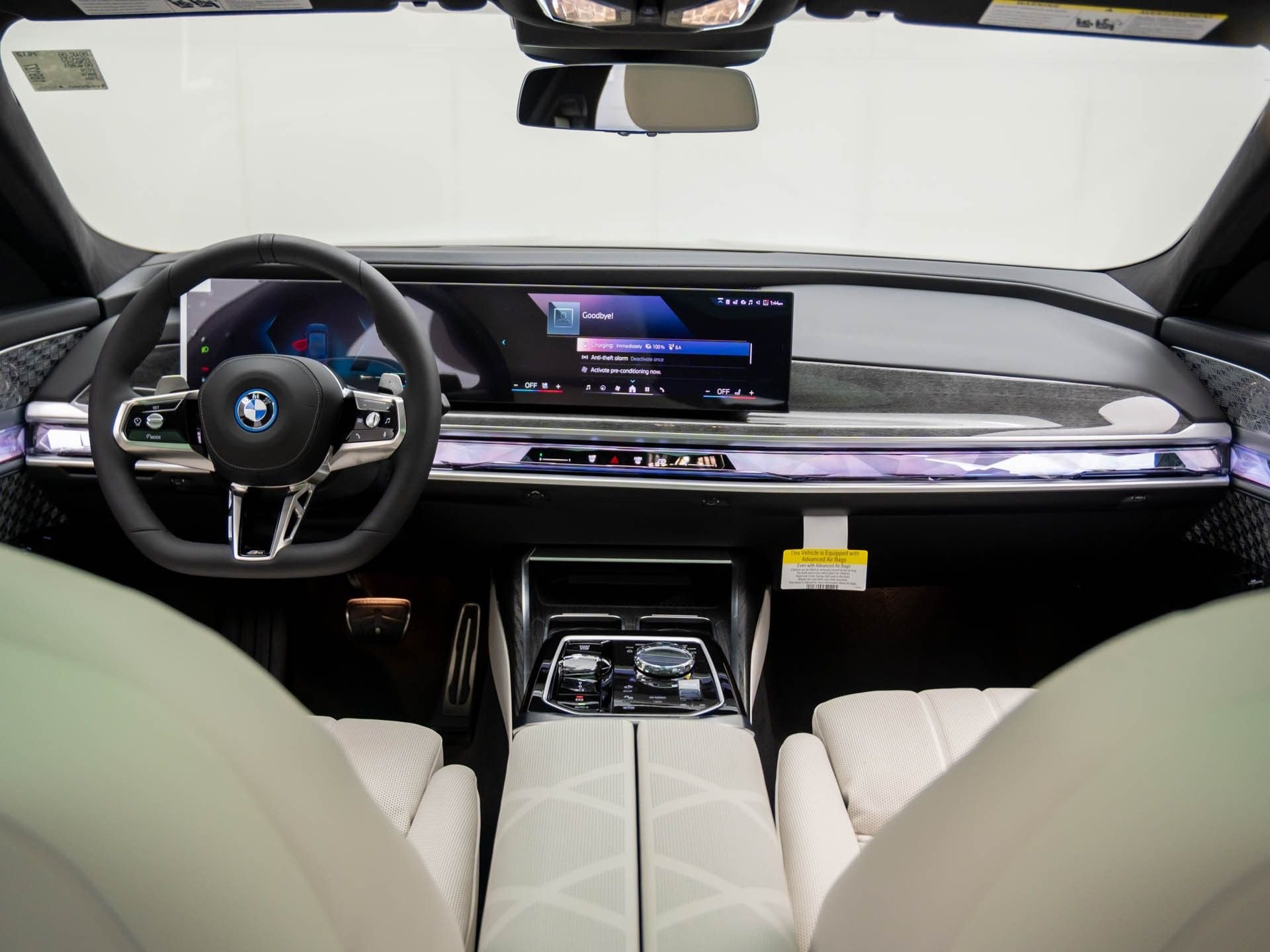 New 2026 Tanzanite Blue II Metallic BMW 750e xDrive image 11