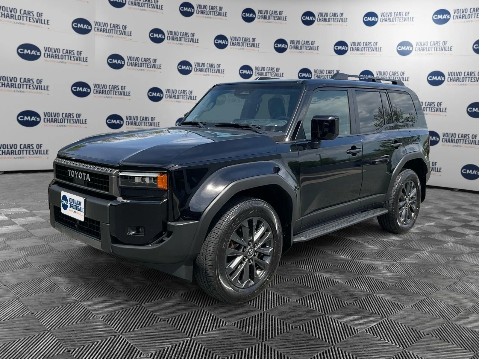 Used 2025 Black Toyota BASE image 1