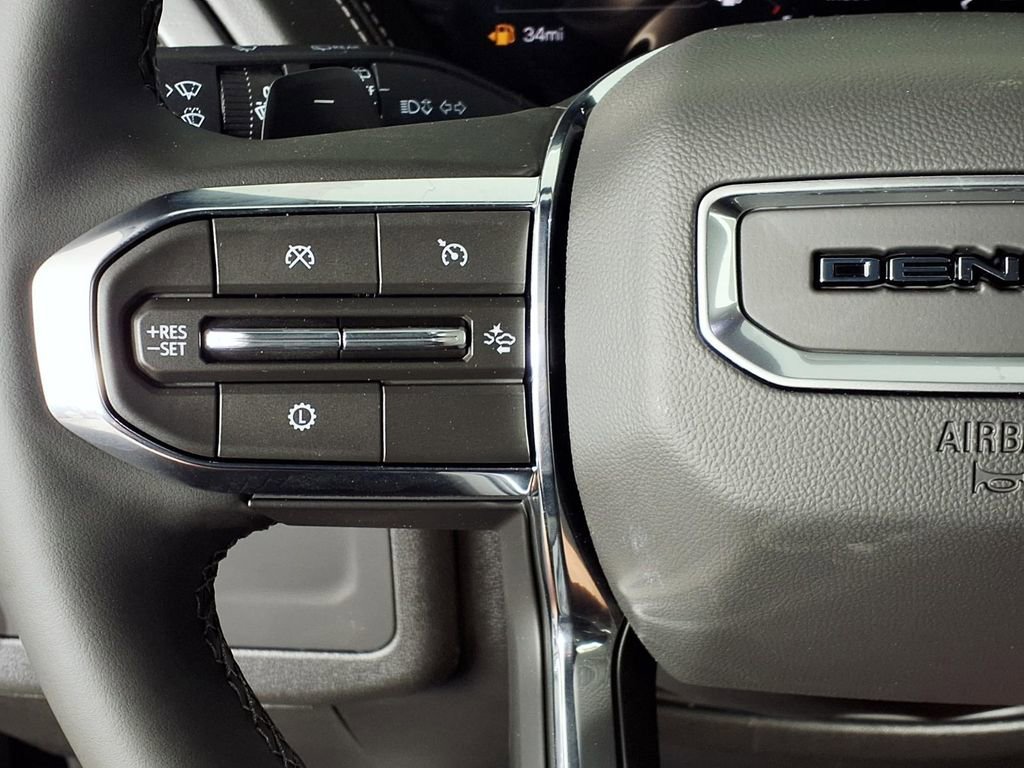 2026 GMC Yukon XL Denali - Photo 18