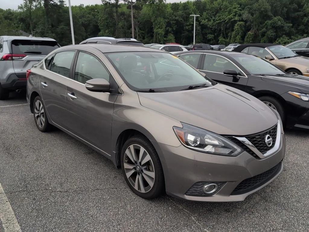 2016 Nissan Sentra SL CVT's photo