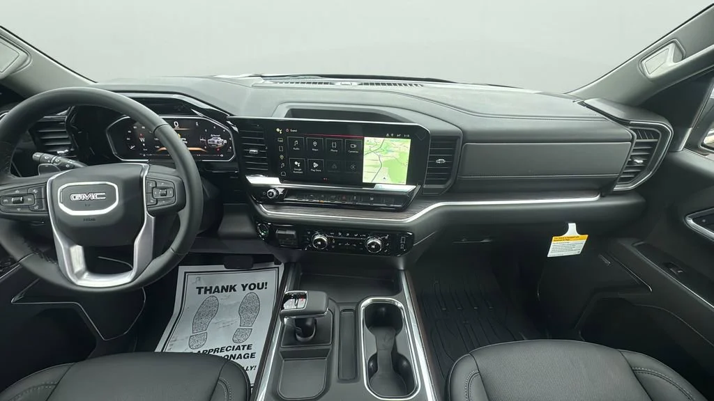 2026 GMC Sierra 1500 SLT - Photo 15