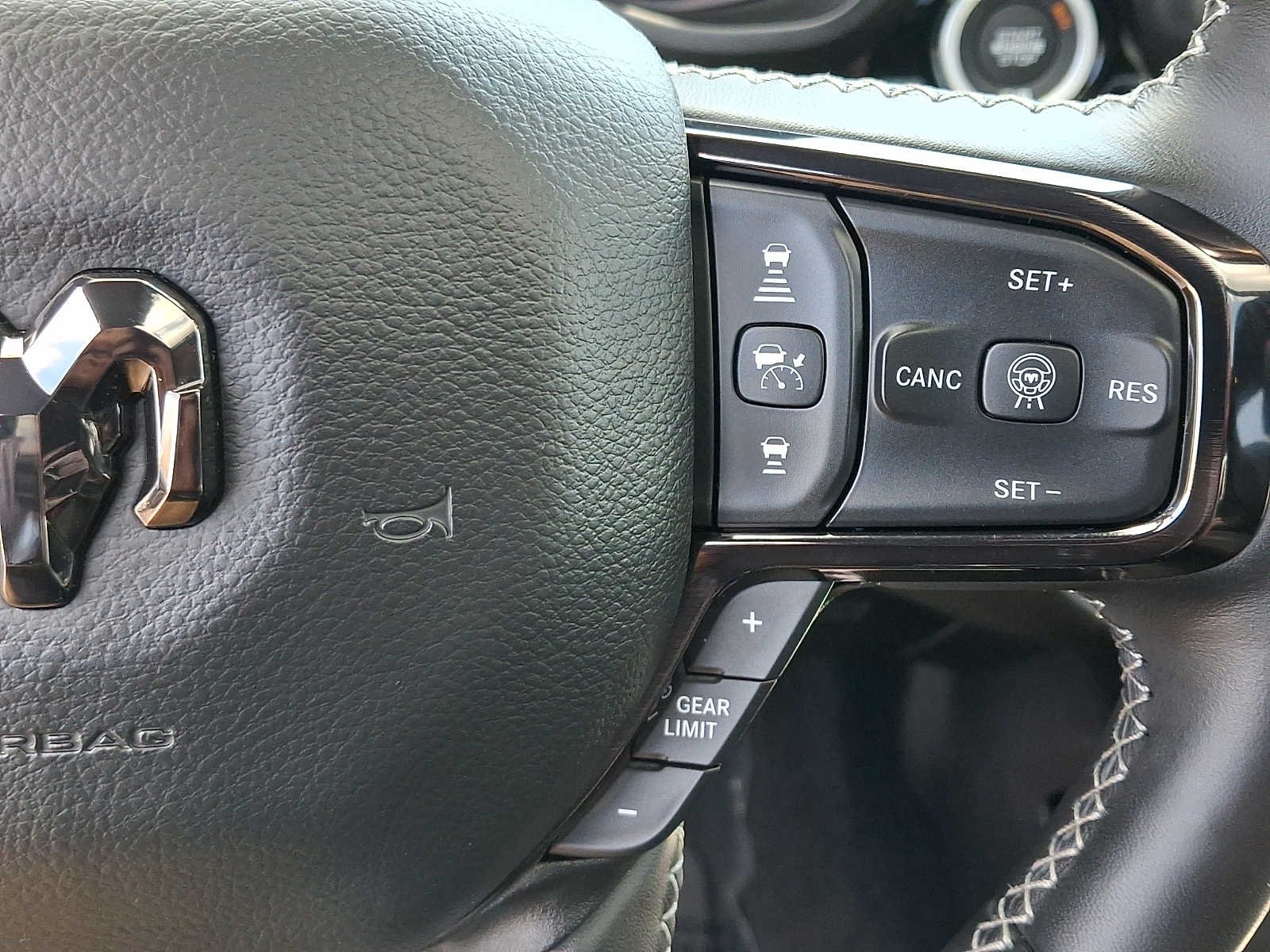 Used 2026 Granite Crystal Metallic Clearcoat Ram Limited image 22