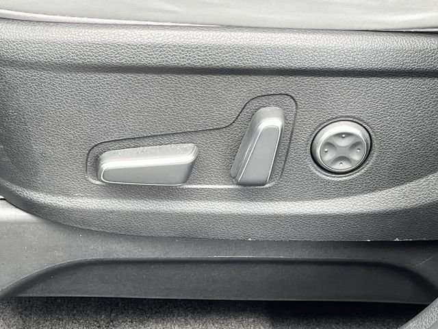 Certified Used 2023 Black Hyundai SEL image 24