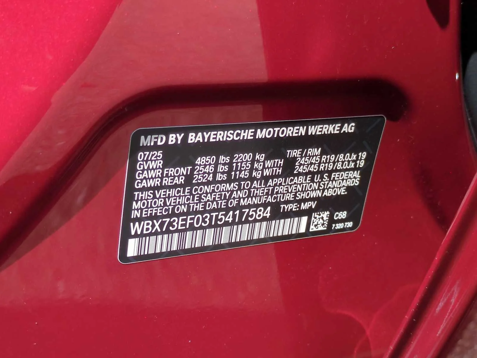 New 2026 Vegas Red Metallic BMW xDrive28i image 36