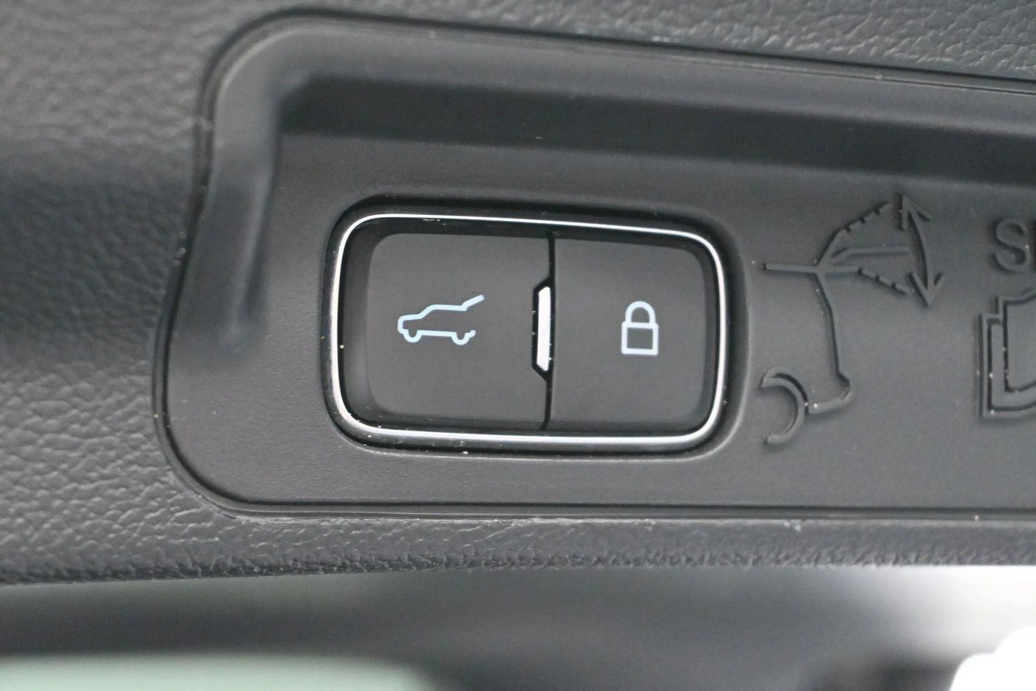 Used 2020 Magnetic Ford Limited image 10