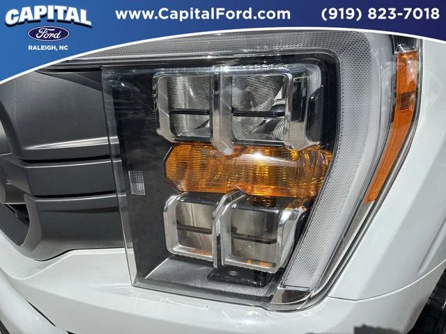 Used 2023 White Ford XLT image 11