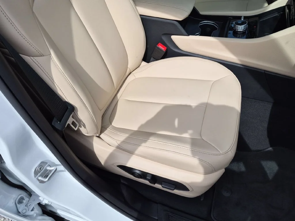 Used 2026 White Jeep Limited image 31