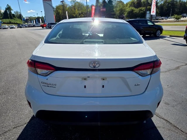 Used 2023 White Toyota LE image 7