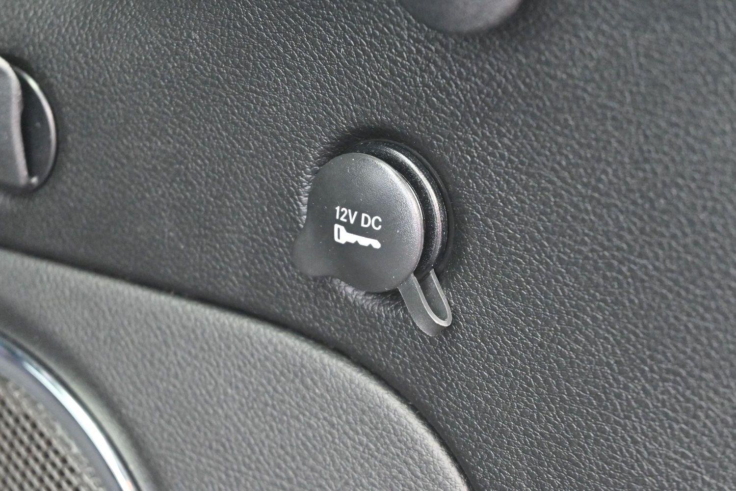 Used 2021 Bright White Clearcoat Jeep Laredo X image 10