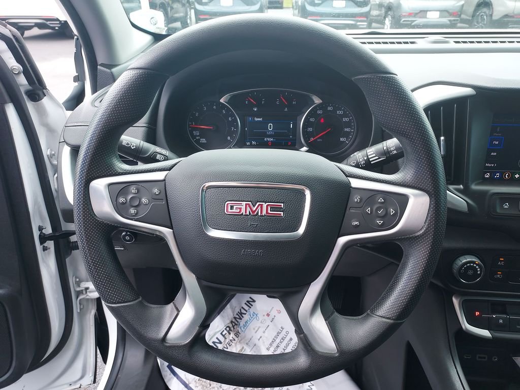 Used 2024 White GMC SLE image 17