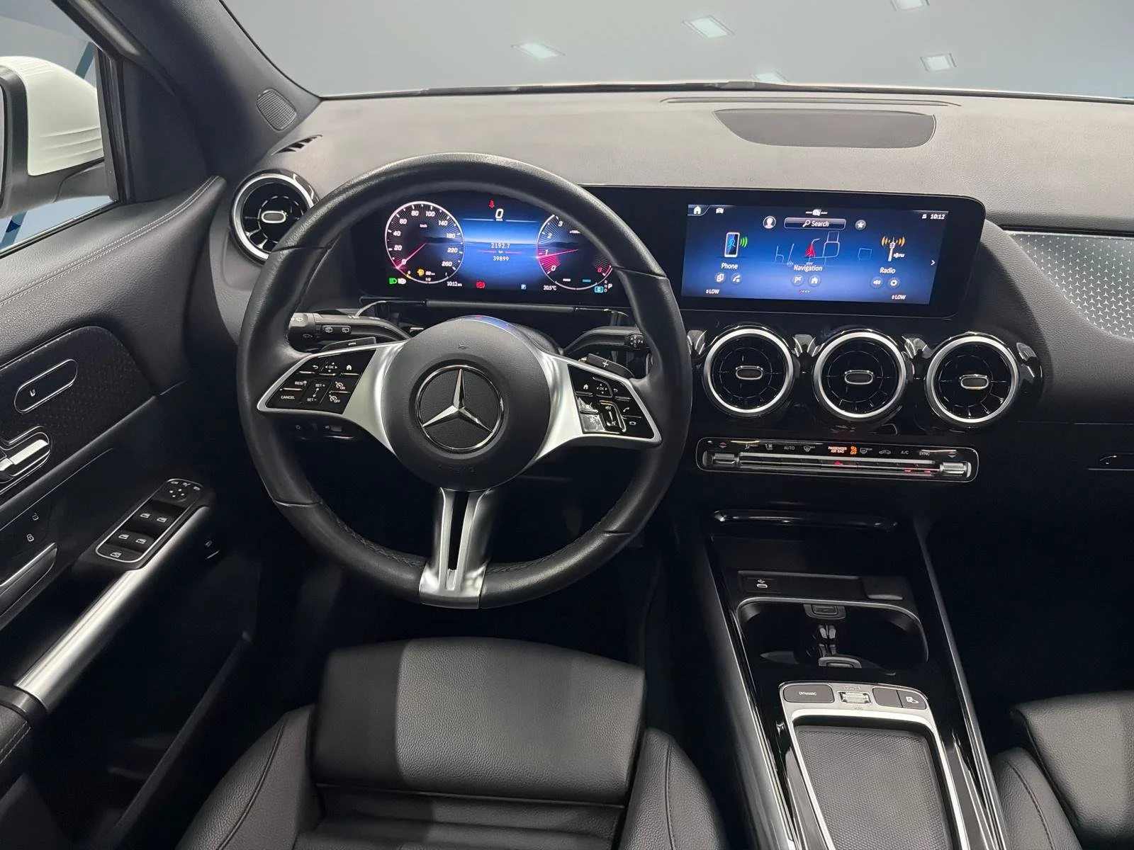 Used 2026 White Mercedes-Benz GLA 250 image 24