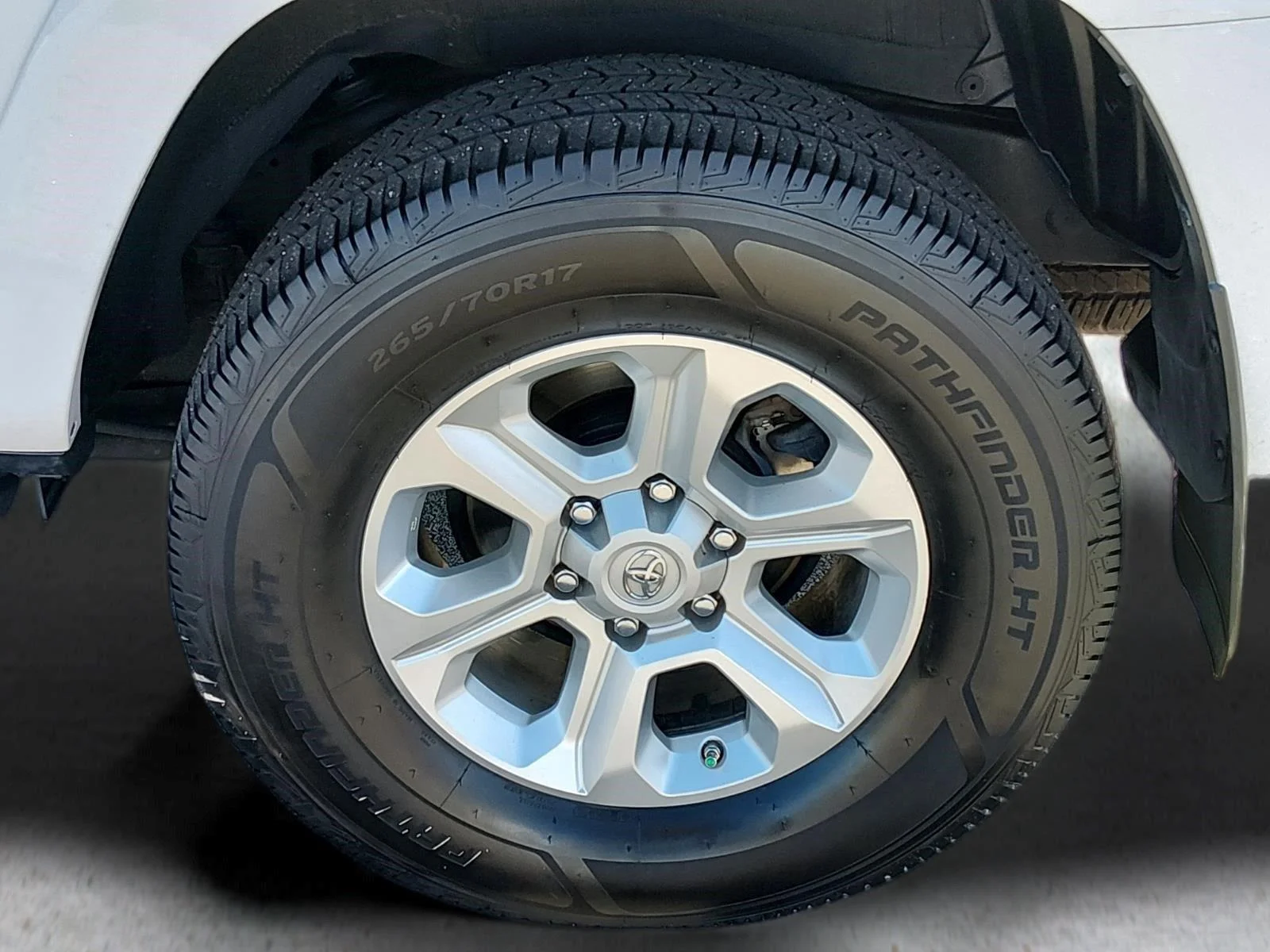 Used 2019 Super White Toyota SR5 Premium image 12