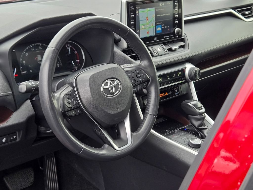 2020 Toyota RAV4 Limited - Photo 33