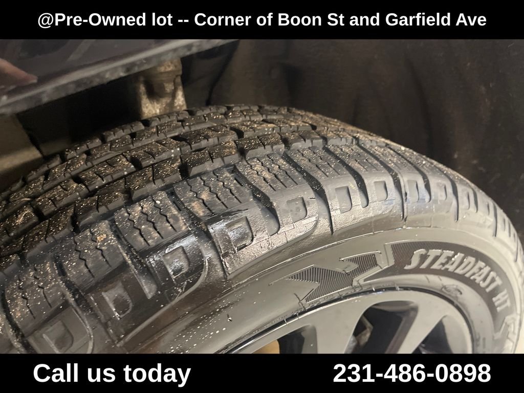 Used 2021 Black Jeep Laredo X image 12