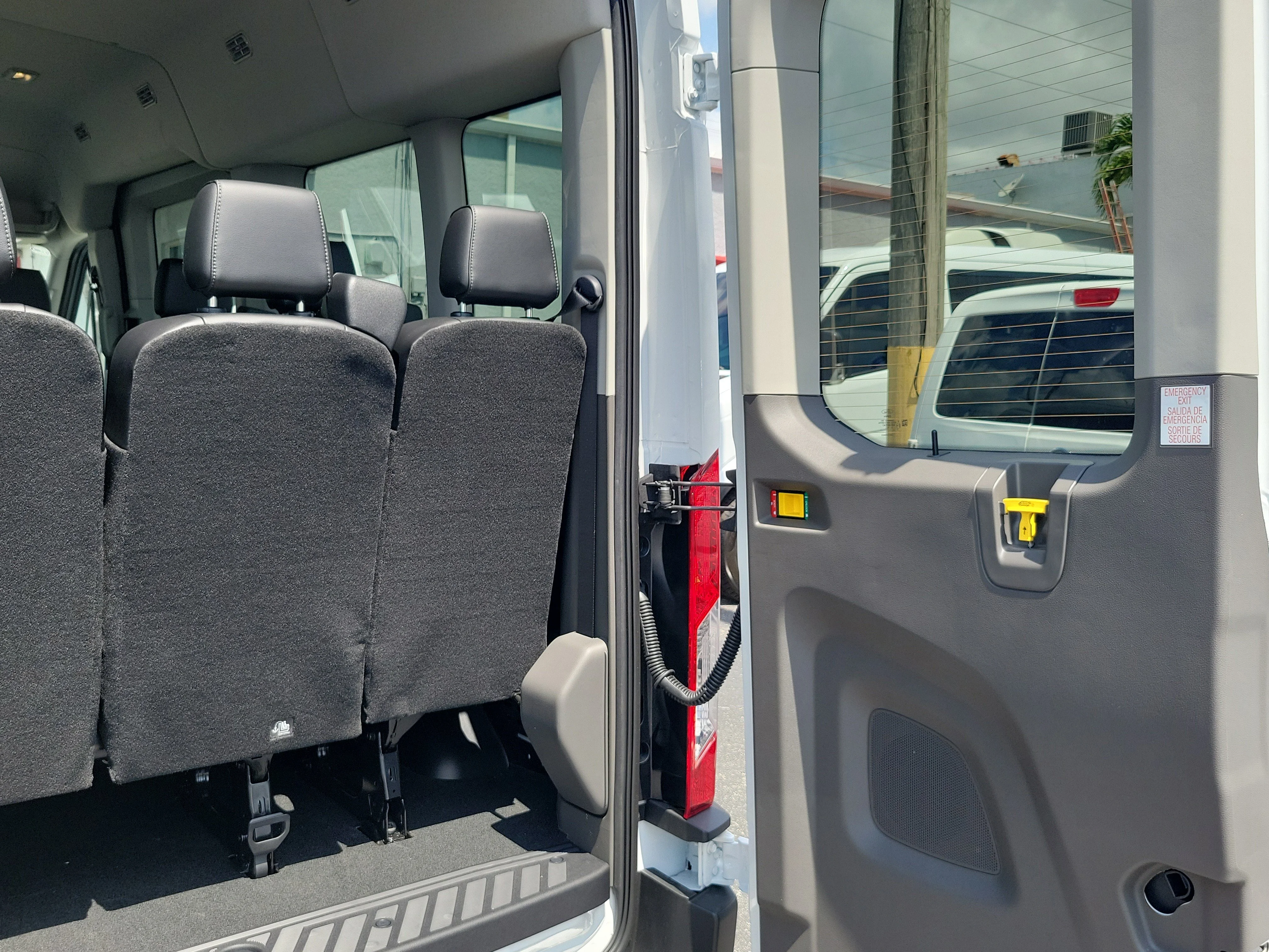 2025 Ford Transit Passenger Van XL - Photo 9