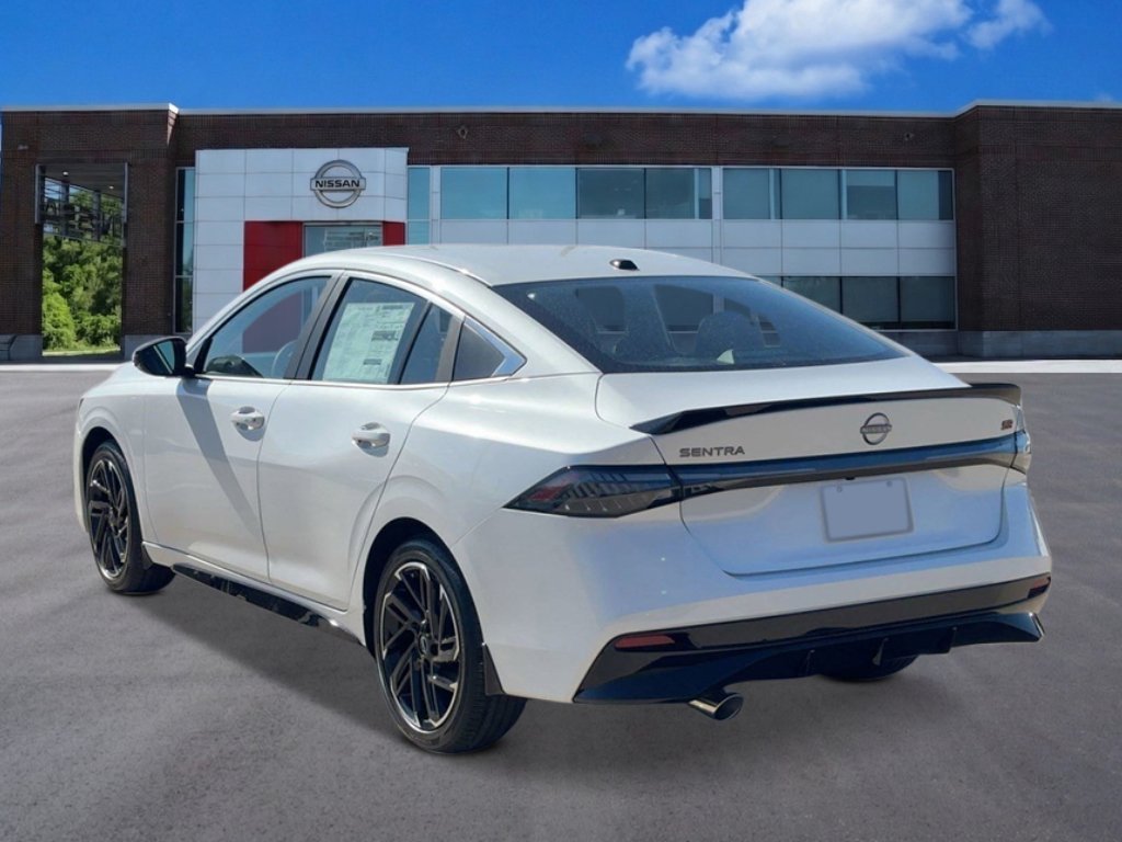 New 2026 Aspen White Tricoat Nissan SR image 3