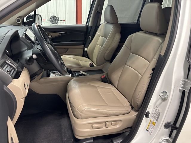 Used 2021 Platinum White Pearl Honda Touring image 13