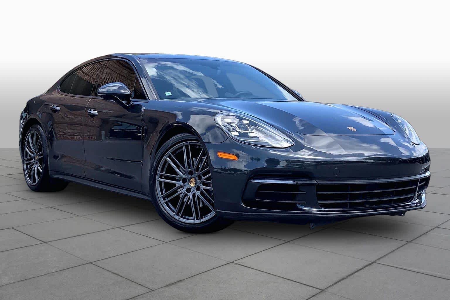 Pre-Owned 2019 Porsche Panamera 4