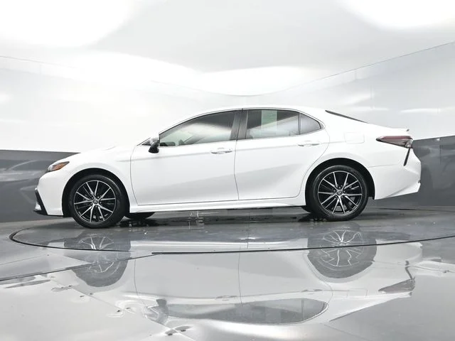 Used 2024 White Toyota SE image 47