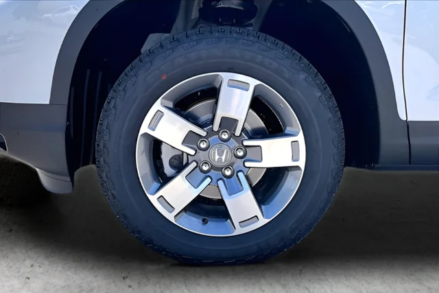 New 2026 Platinum White Pearl Honda RTL image 24