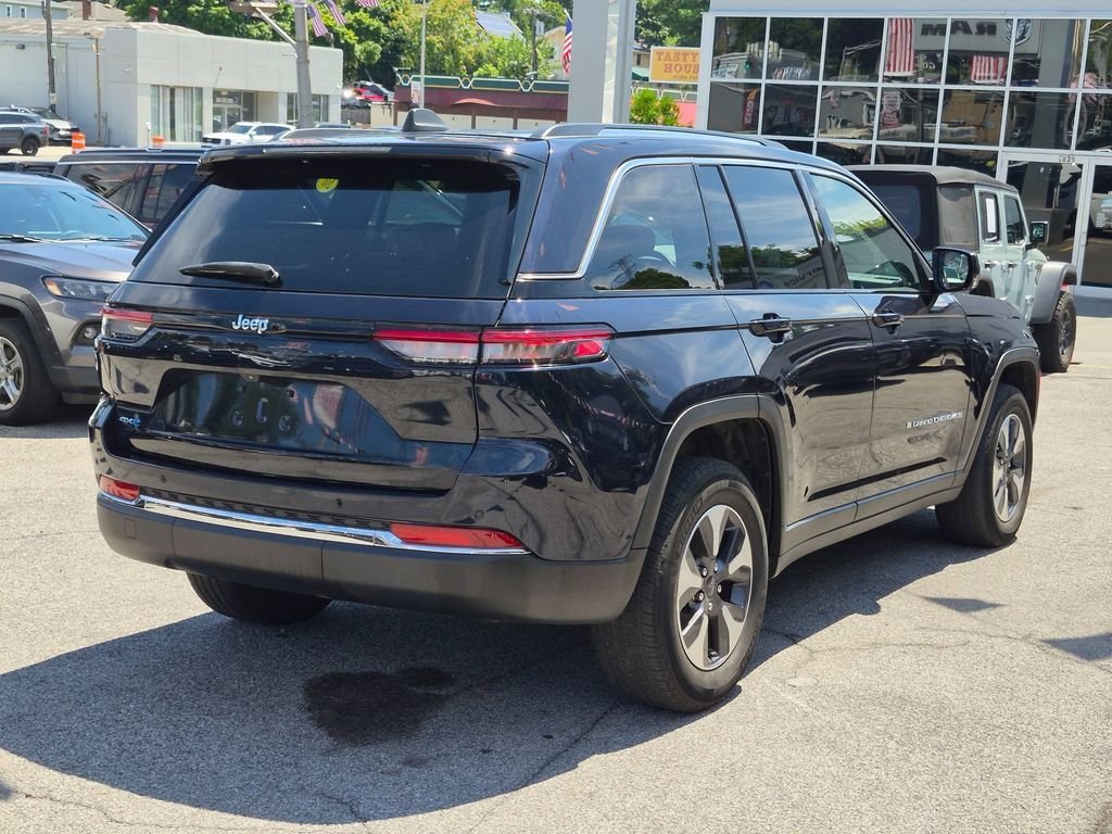 Used 2023 Black Jeep 4xe image 6