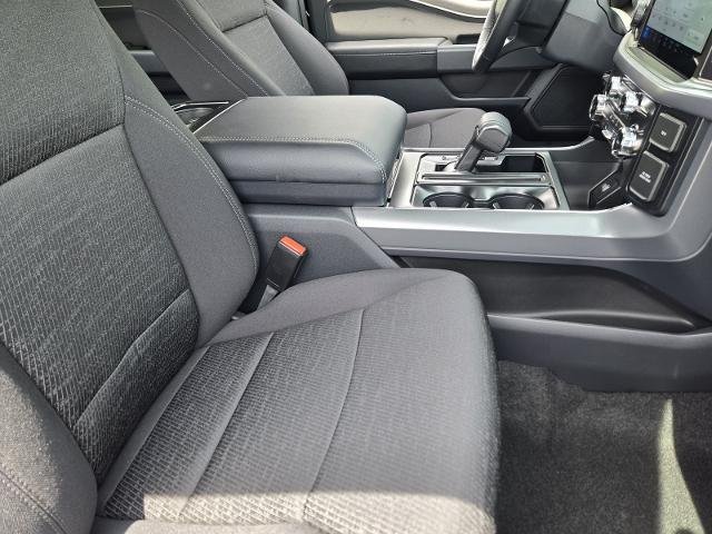 New 2026 Agate Black Metallic Ford XLT image 29