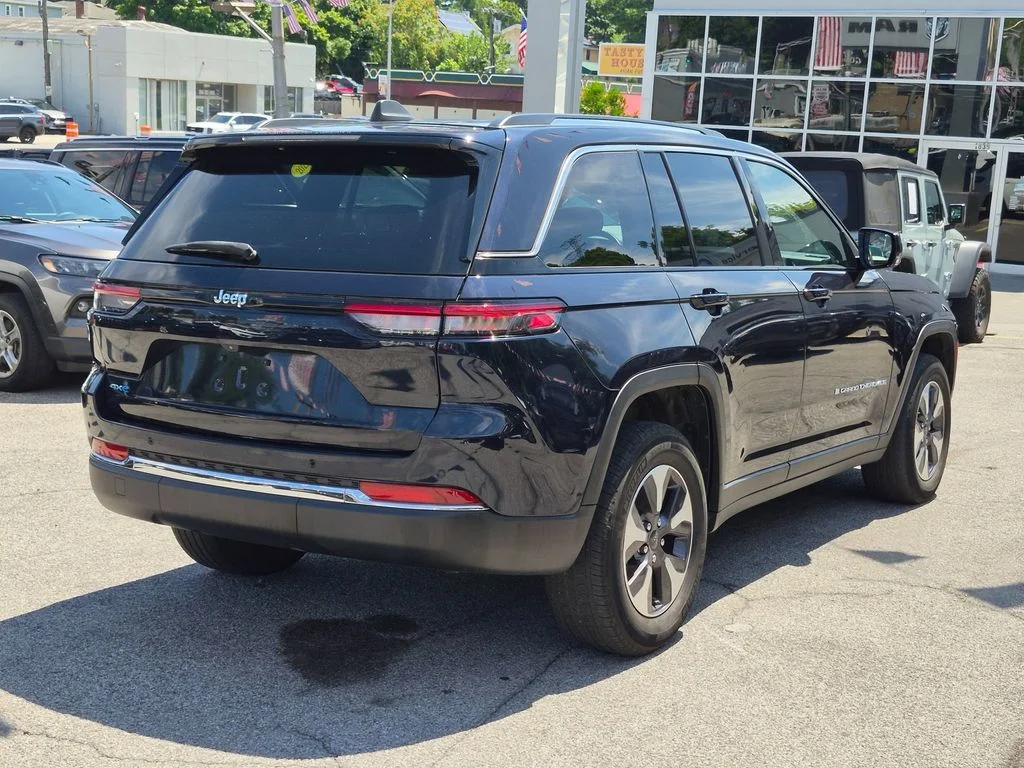 Used 2023 Black Jeep 4xe image 6