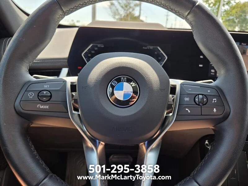 Used 2025 SPACE SILVER METALLIC BMW XDRIVE28I SPORTS ACTIVITY VEHICLE image 21