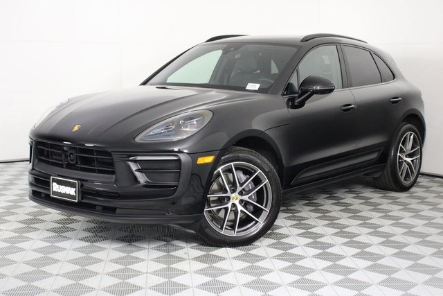 2026 Porsche Macan 