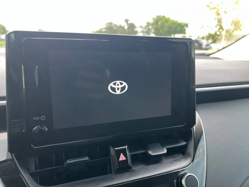 Used 2025 Gray Toyota LE image 27