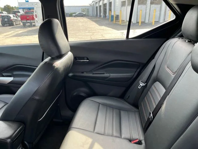 Used 2020 Gray Nissan SR image 11