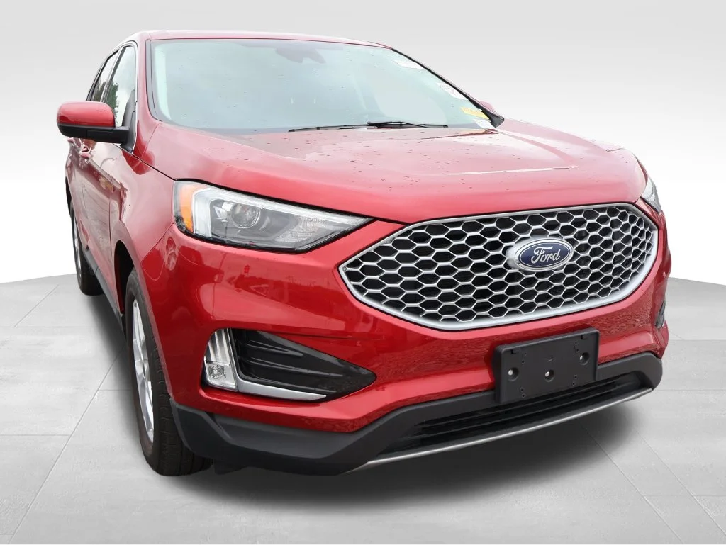 Used 2024 Red Metallic Ford SEL image 10