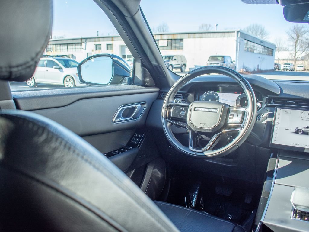 Used 2026 Black Land Rover S image 19
