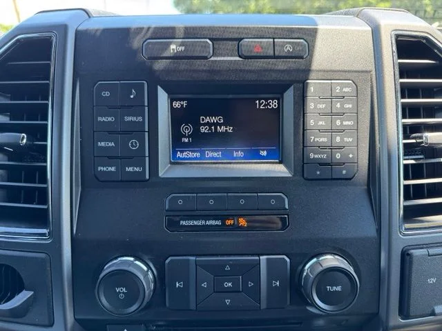 Used 2017 White Ford XLT image 30