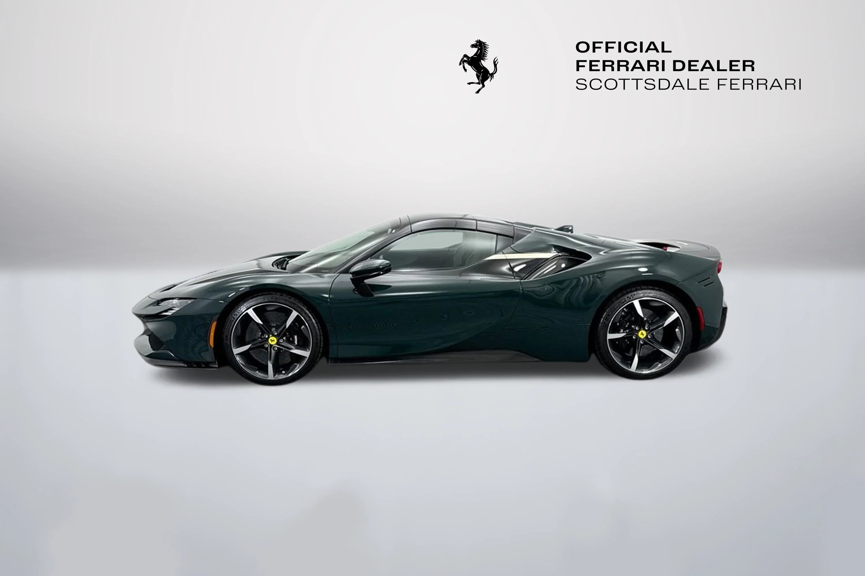 Used 2022 Extra Sample Ferrari Tailor Made image 16