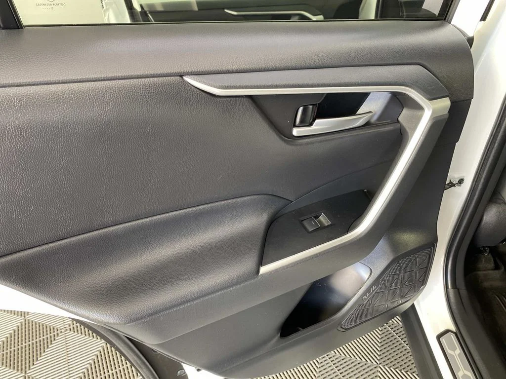 Used 2023 White Toyota XLE image 26
