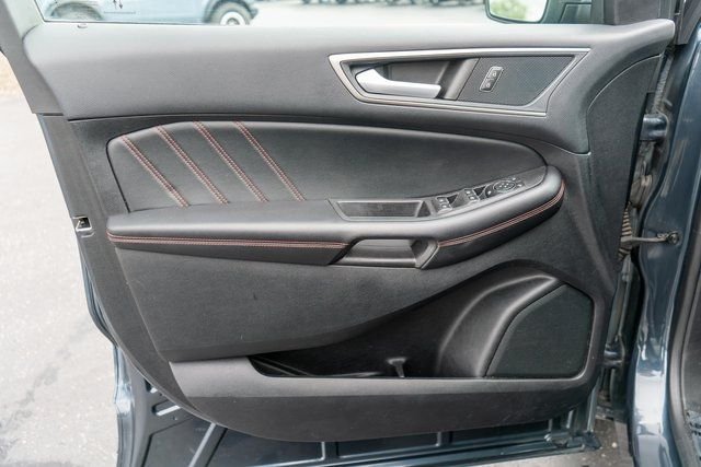 Used 2022 Stone Blue Metallic Ford ST Line image 18