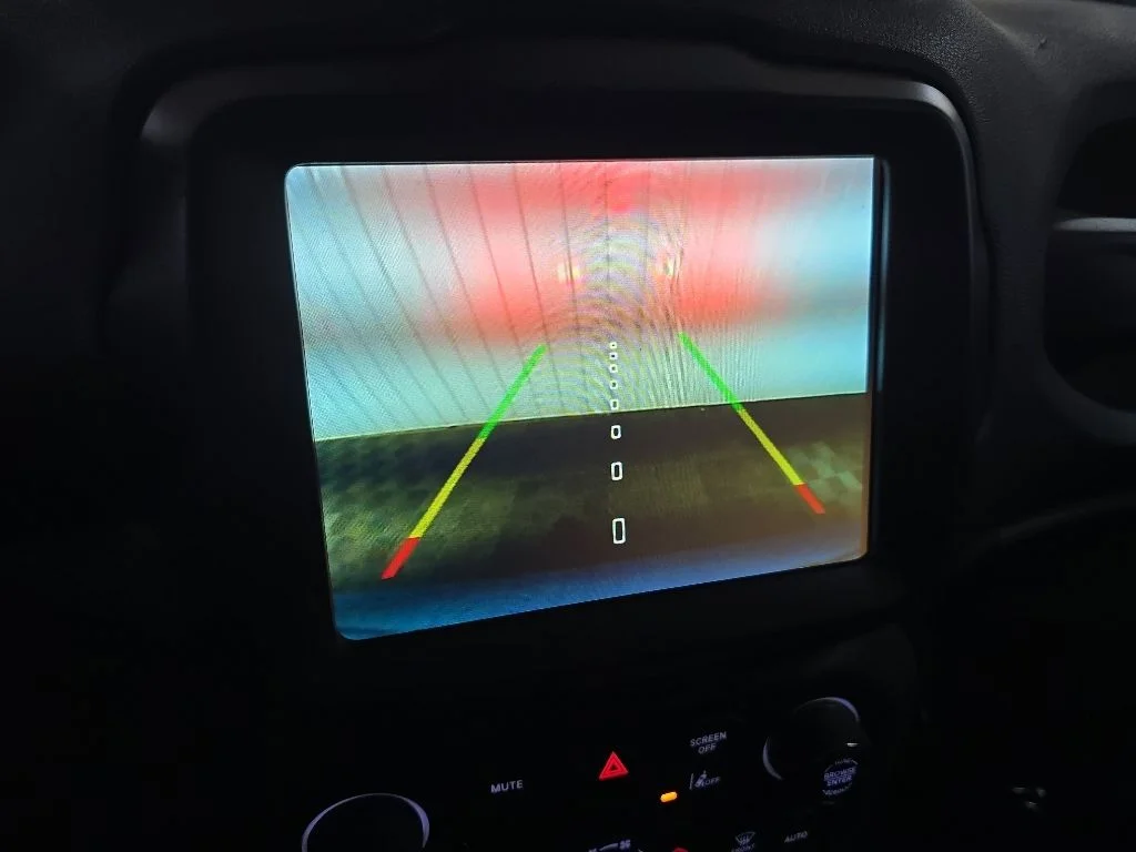 Used 2022 Teal Jeep Latitude image 23