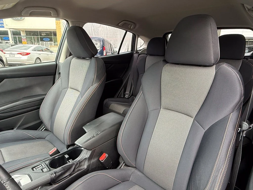 Used 2019 Dark Gray Metallic Subaru 2.0i Premium image 21