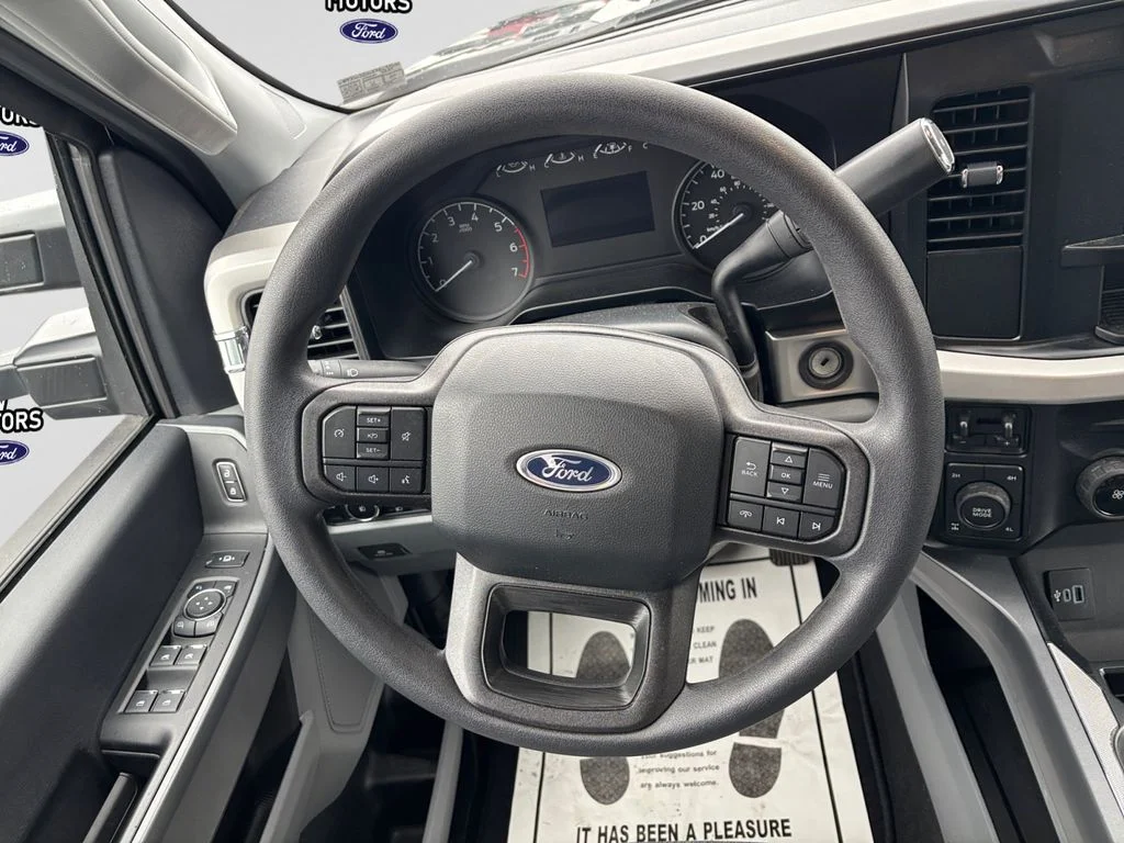 Used 2024 Blue Metallic Ford XLT image 13