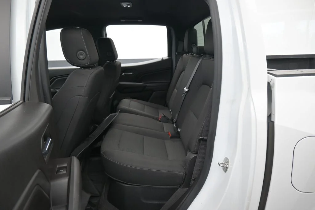 Used 2023 Summit White Chevrolet LT image 26