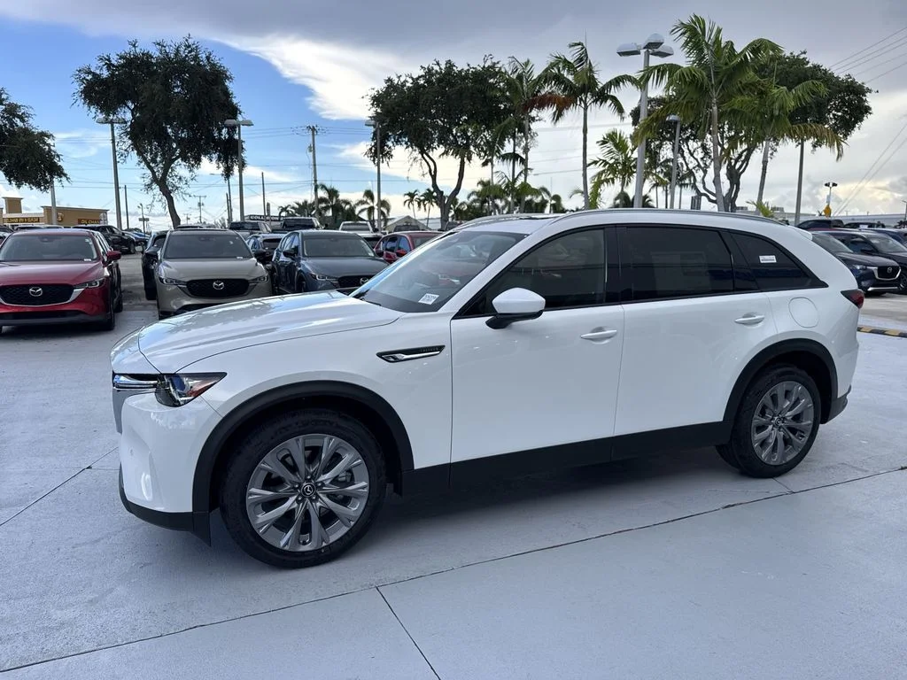 New 2026 White Mazda 3.3 Turbo Preferred AWD image 10