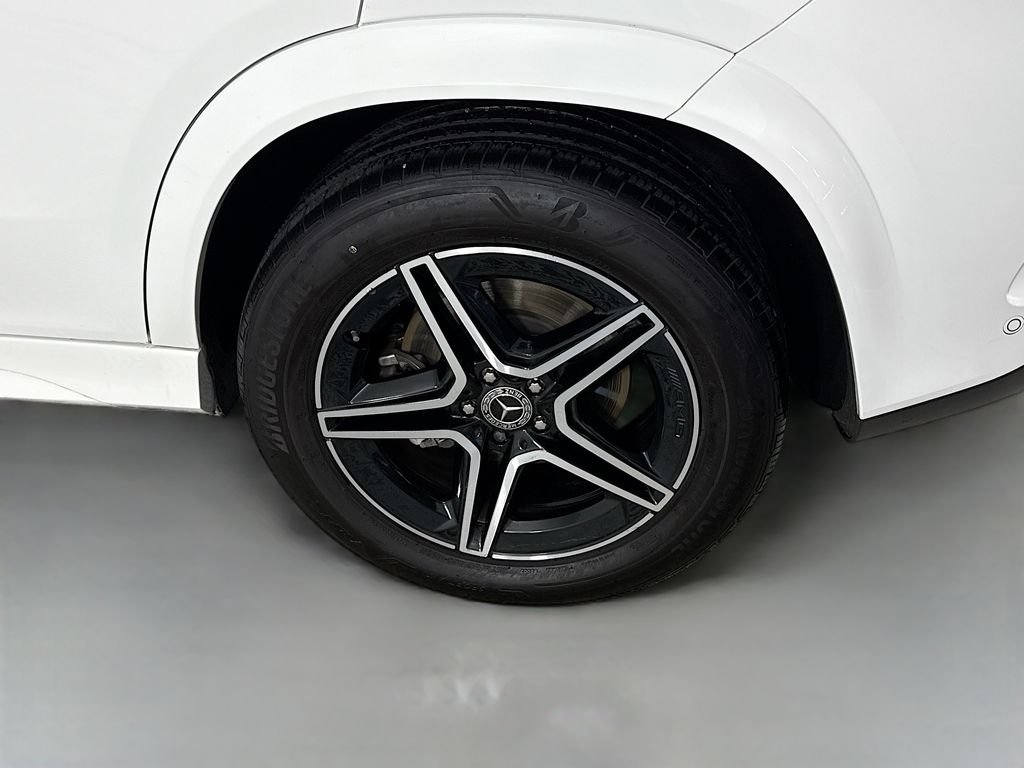 Used 2025  Mercedes-Benz GLE 450e image 30