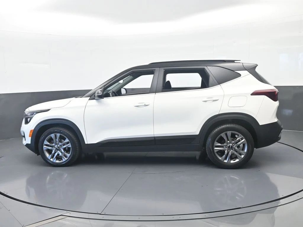 Used 2023 Kia Seltos S with VIN KNDEU2AA6P7355785 for sale in Miami Lakes, FL