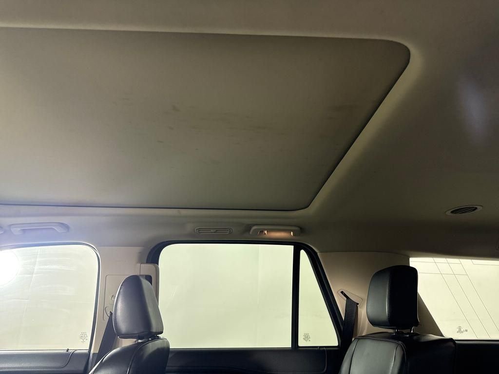 Used 2022 Silver Ford XLT image 32