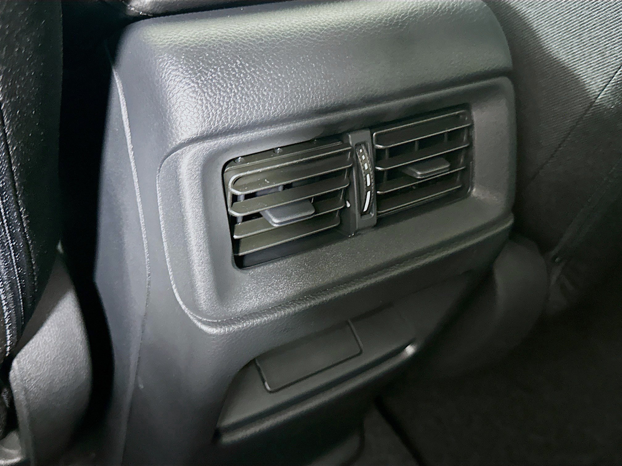2025 Honda CR-V LX - Photo 17