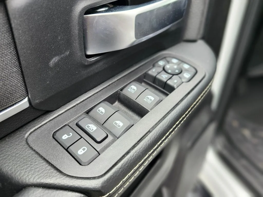 2026 RAM 2500 Big Horn - Photo 17
