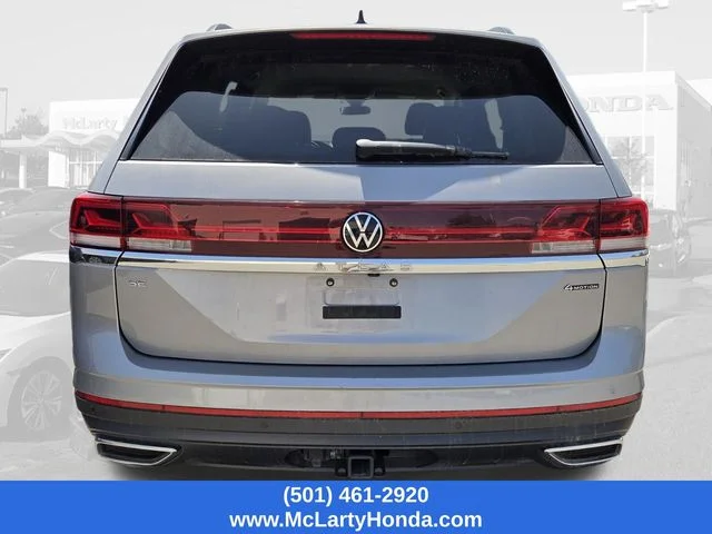 Used 2025 Silver Volkswagen 2.0T SE w/Technology image 5