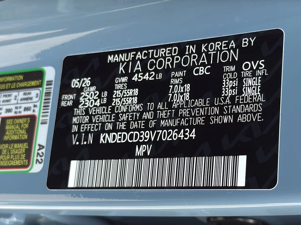New 2027 Frost Blue / Black Roof Kia X-Line S image 28